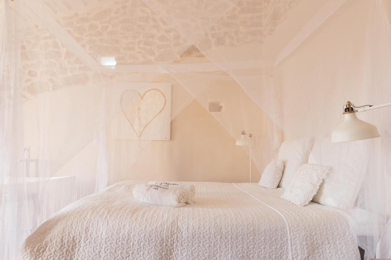 Home Hotel The Pink Pepper Tree 略塞塔 外观 照片